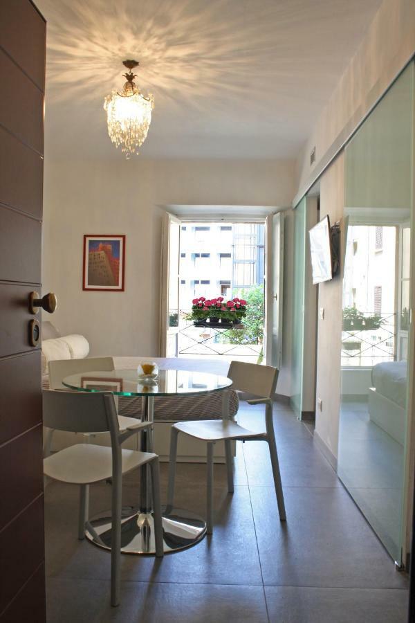 Villa La Marina Di Milano Exterior foto